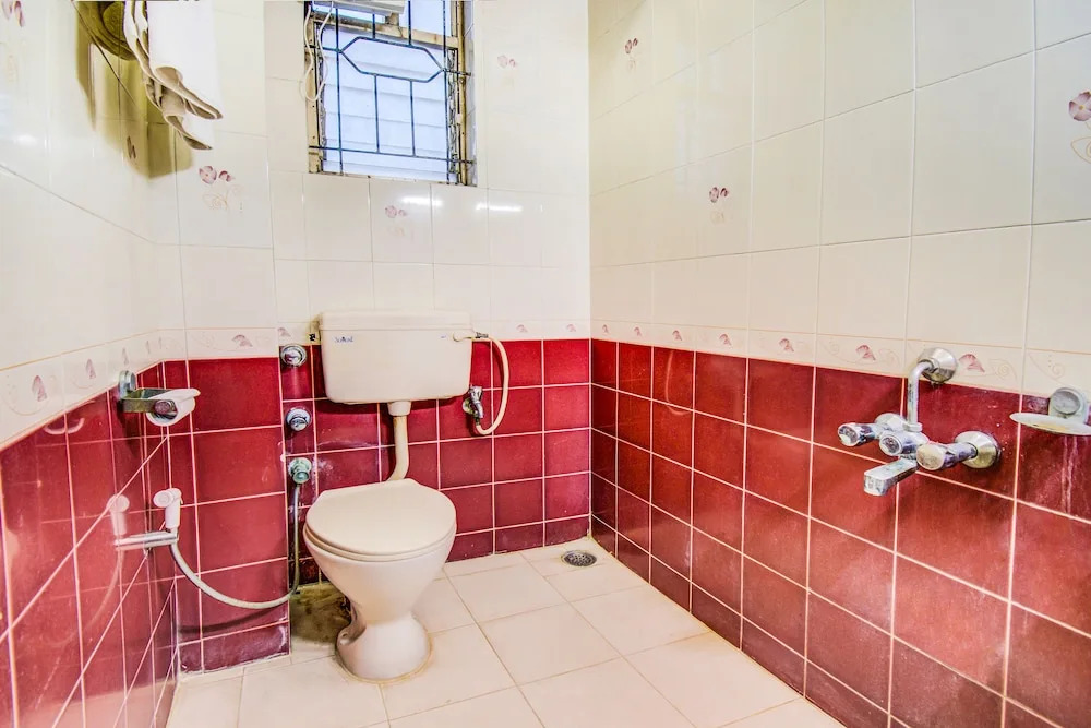 FabHotel Oriental Suites