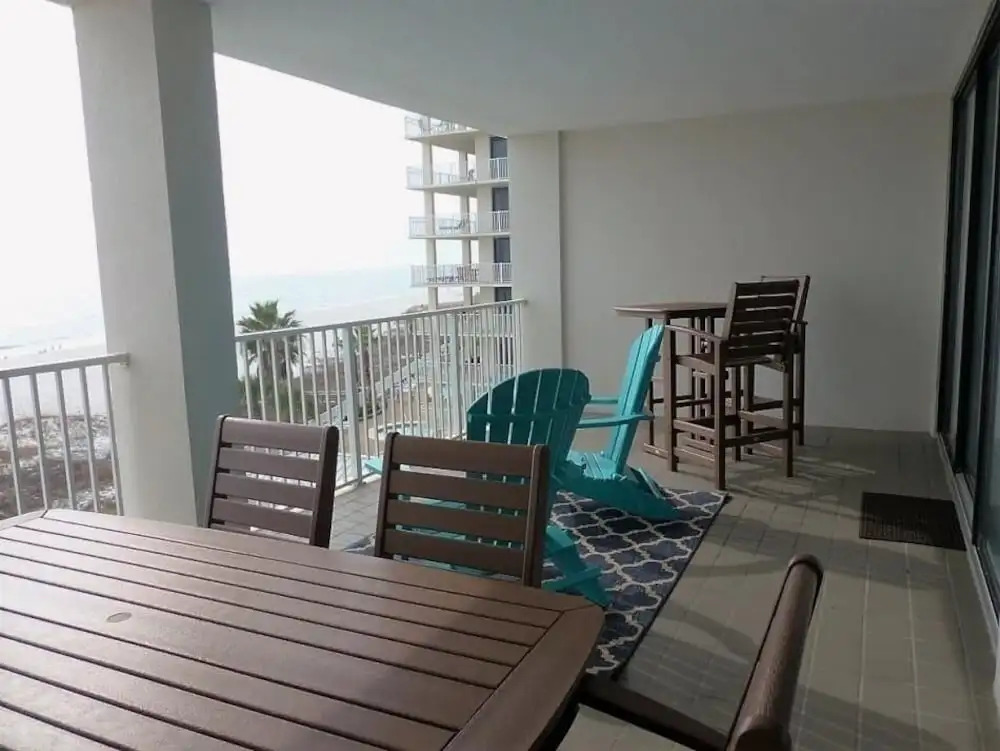 Pelican Pointe 504 3 Bedroom Condo