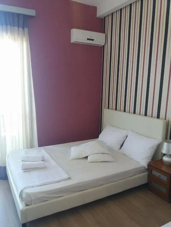 Hotel12