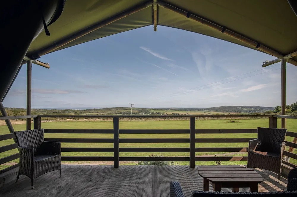Three Cliffs Glamping Tent - Llangennith