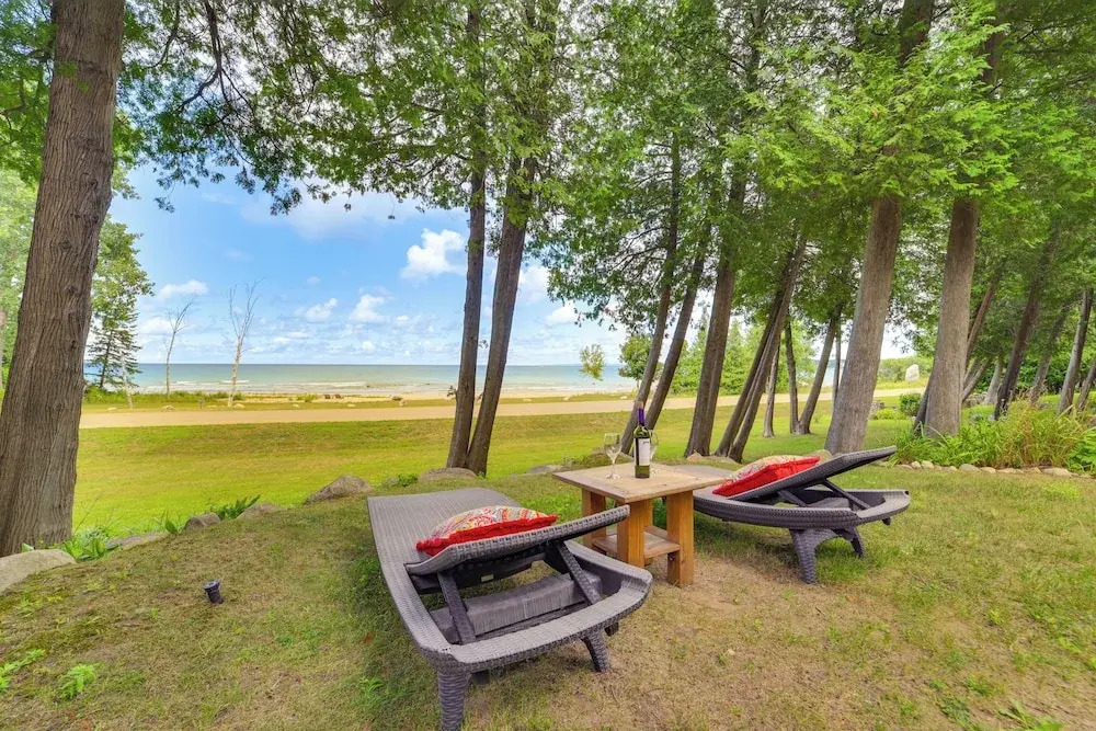 1 Mi to Dtwn! Lakefront Earl Young Charlevoix Home