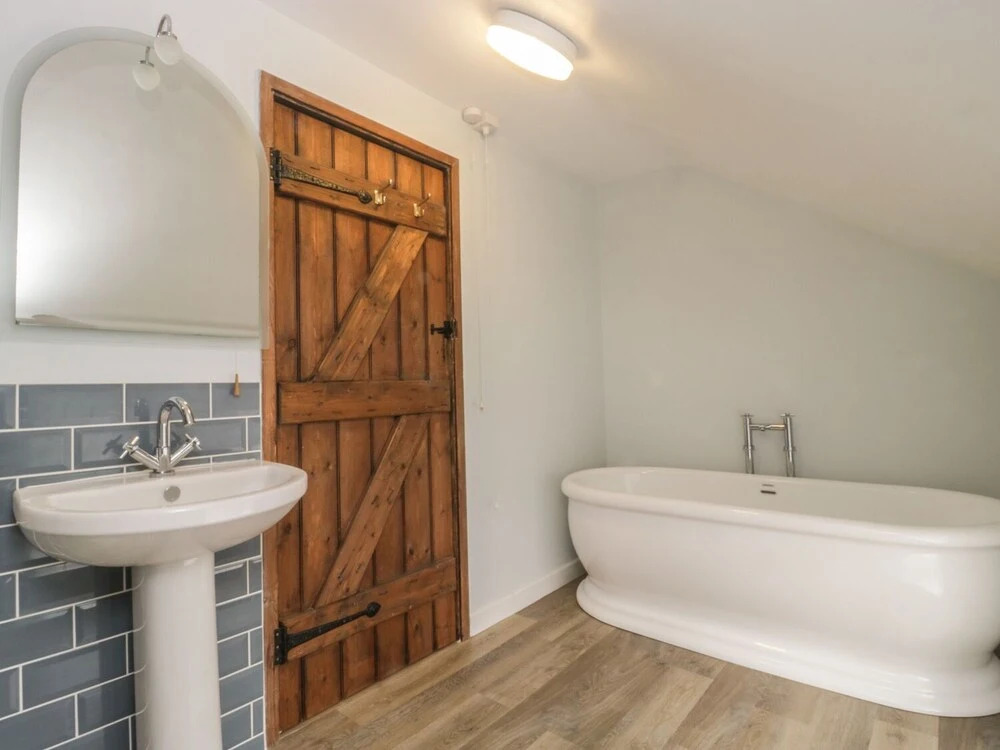 Lambrook Cottage