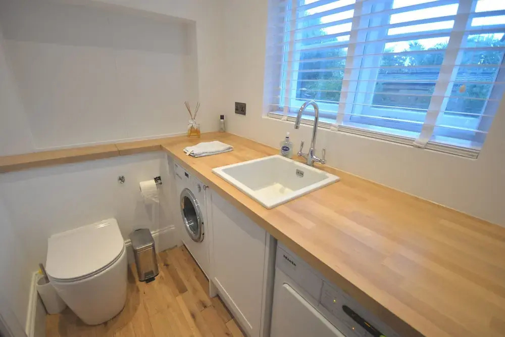 Delightful Cottage In Sandwich - One Bedroom