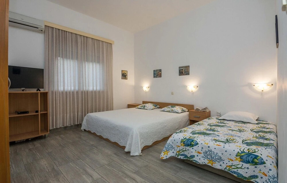 Awesome Home in Vir With Wifi and 5 Bedrooms