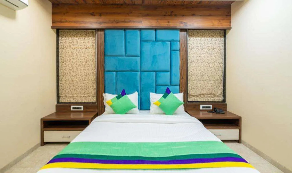 Lemon wood suites