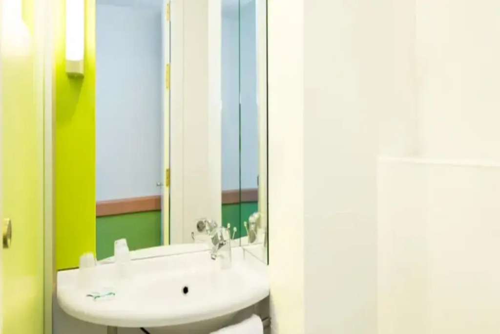 B&B HOTEL Zaragoza Plaza Mozart