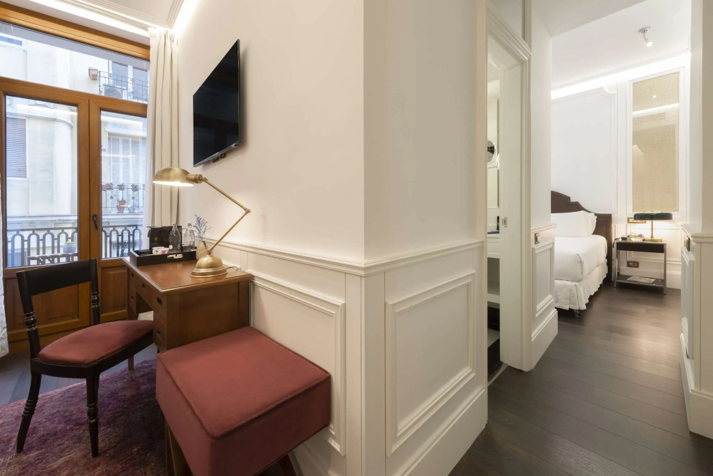 Boutique Hotel H10 Villa de la Reina