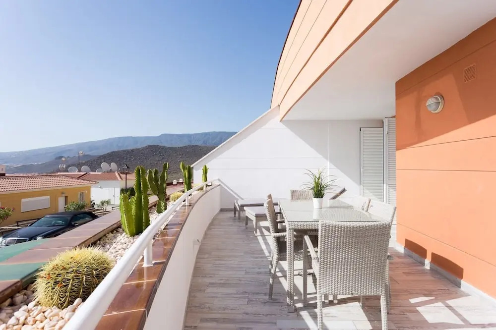 1713 SUNSET ocean view, terrace,heated pool