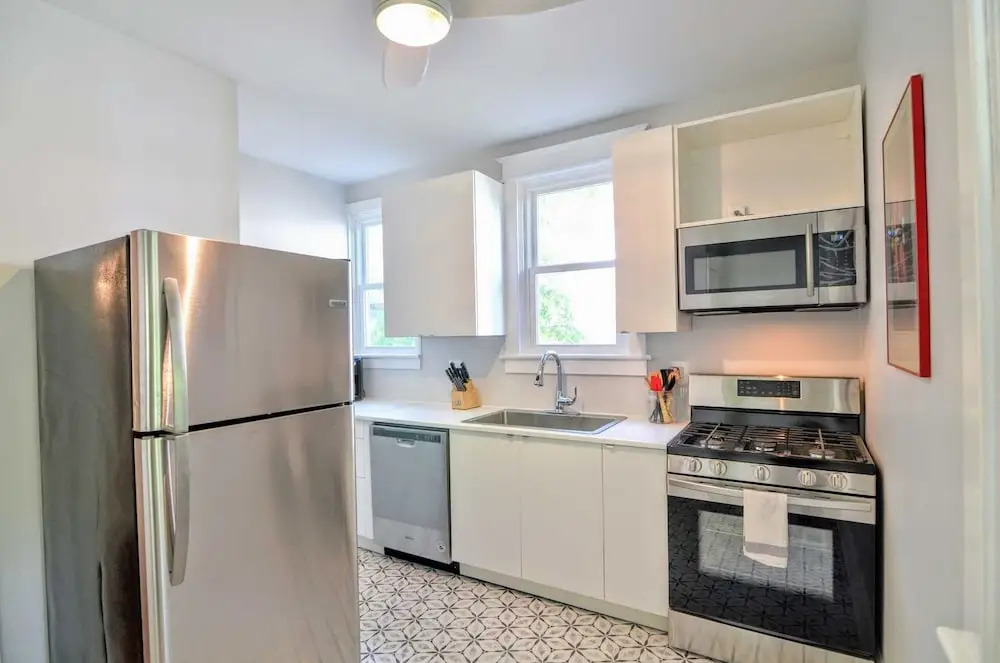 16 Cleveland Ave 2 Bedroom Home