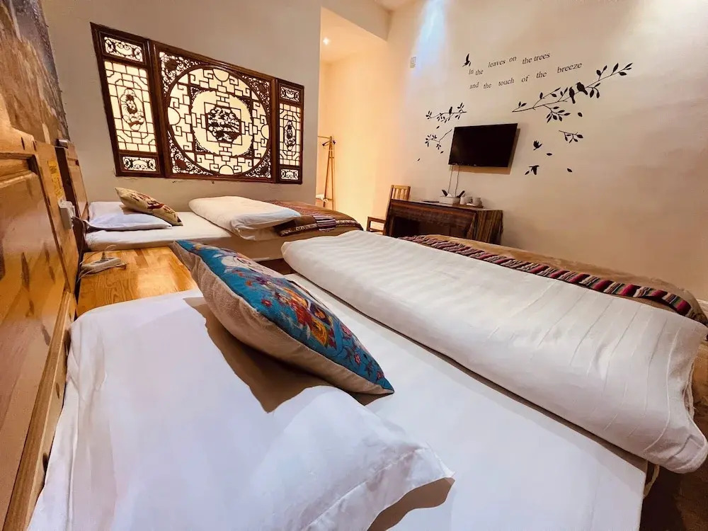 Shangri-La Xinjiapo Boutique Homestay (Dukezong Ancient City Branch)