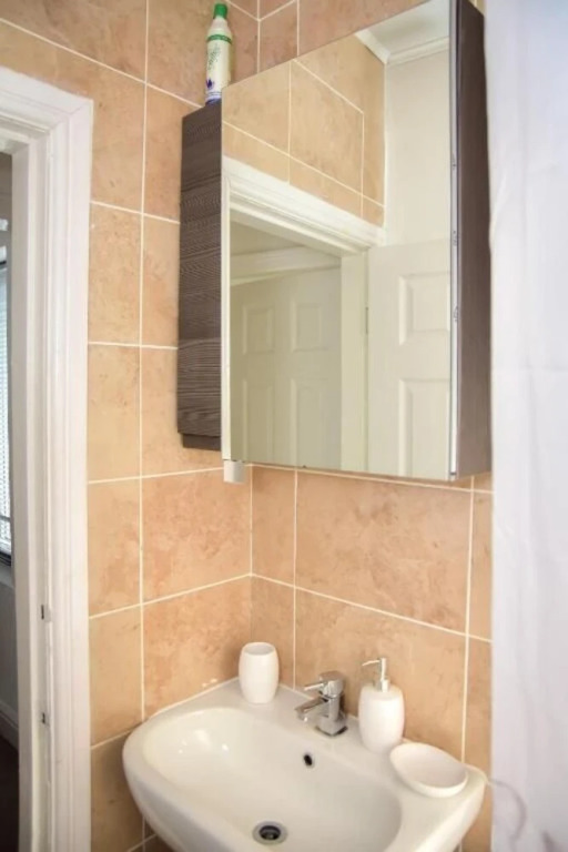Execellent Home to Stay in Moston M40
