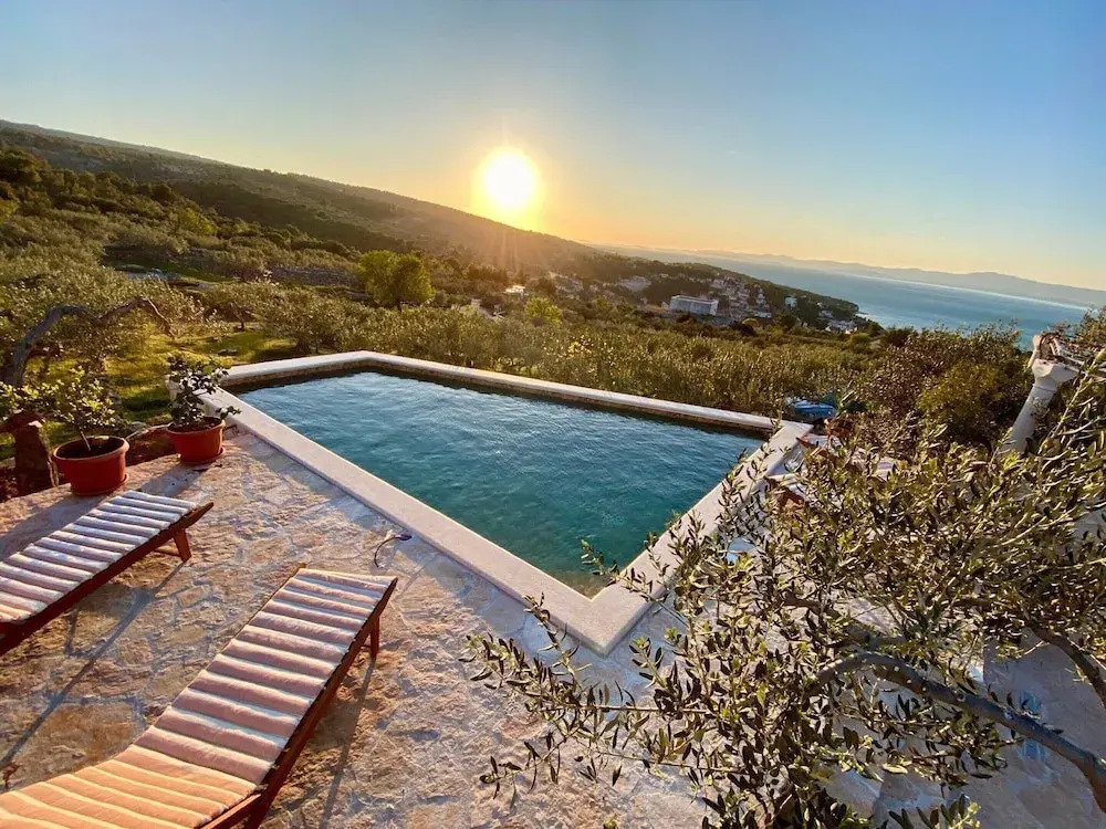 Villa Roza - One Bedroom with Swimming Pool