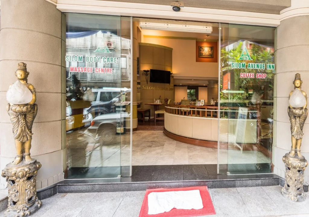 Silom Avenue Inn