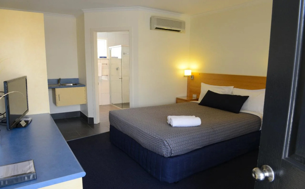 Hamilton Townhouse Motel