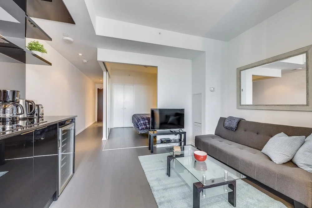 Executive Style 1BR Financial District