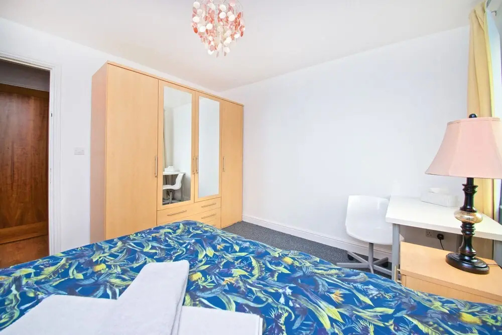 Liverpool City Stays - Liverpool Entire Place - Close to Airport EE1