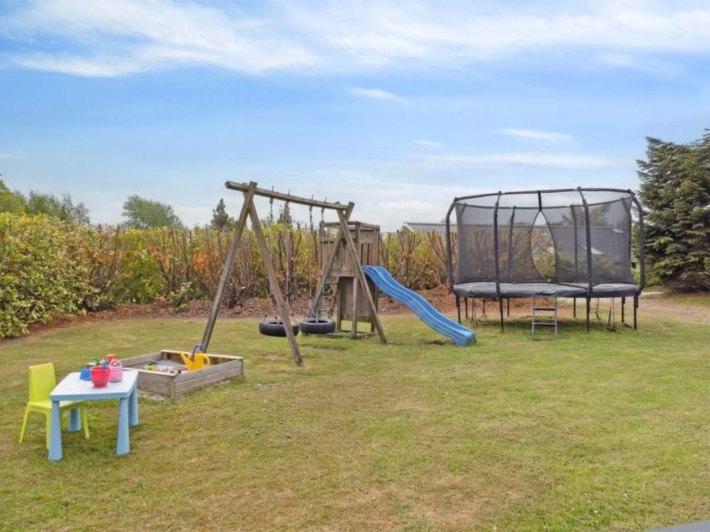 "Ruse" - 1.1km from the sea in Lolland, Falster and Mon