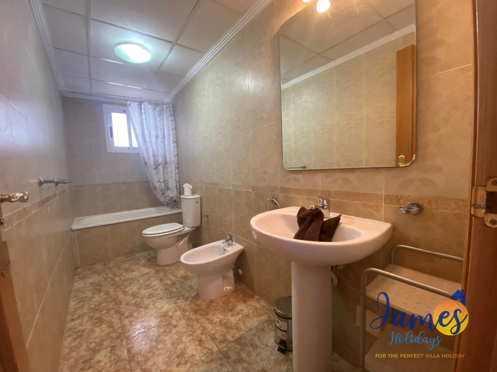 La Cinuelica R14 Townhouse with Com pool L160