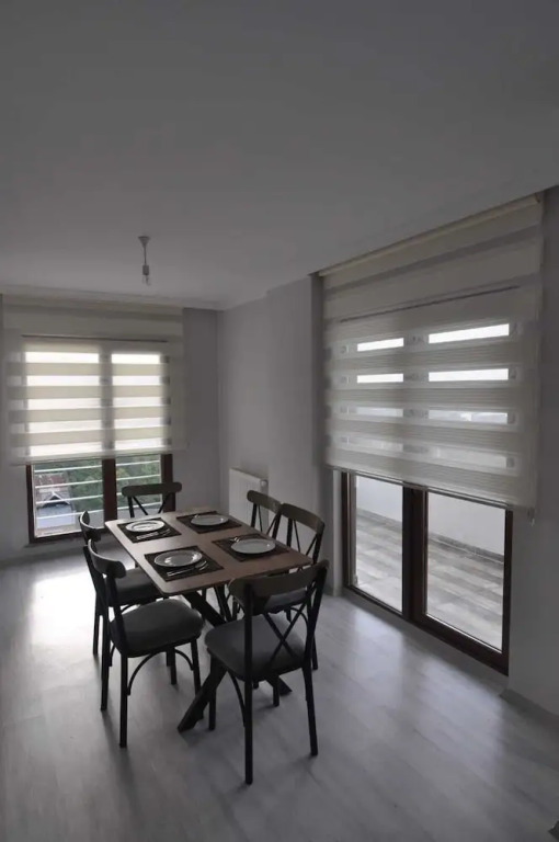 Rosalinda Apartments