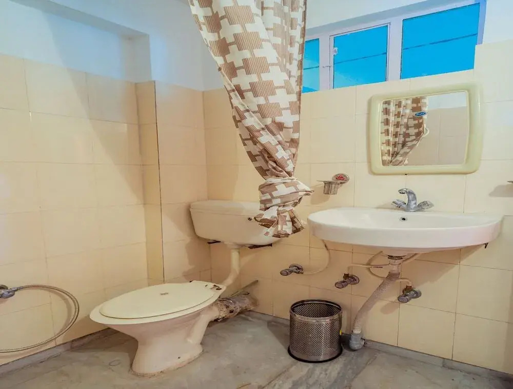 OYO Home 14127 Doon View 2BHK