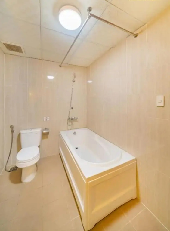Simmi 4 Hotel & Apartment Near SECC