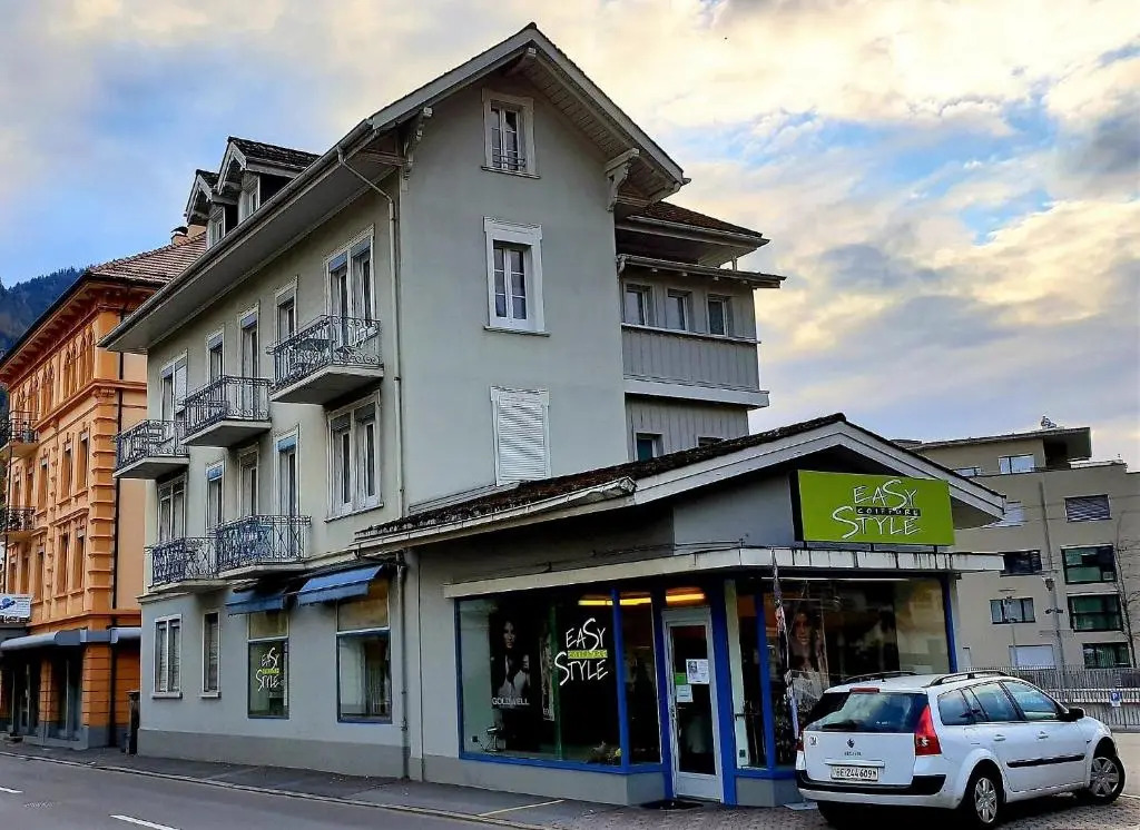 Interlaken Central 3
