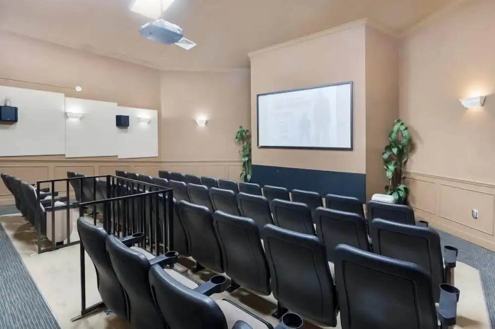 Luxury 3 Bedroom 2 Bath Condo Near Disney
