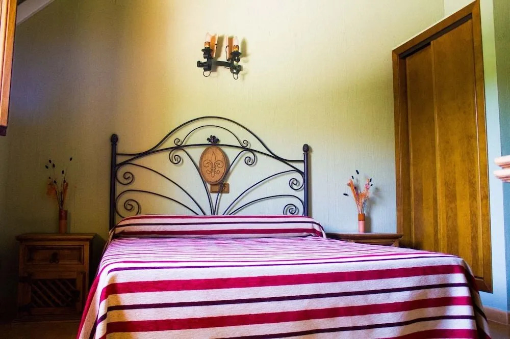 Hostal Restaurante Sierra De La Martina
