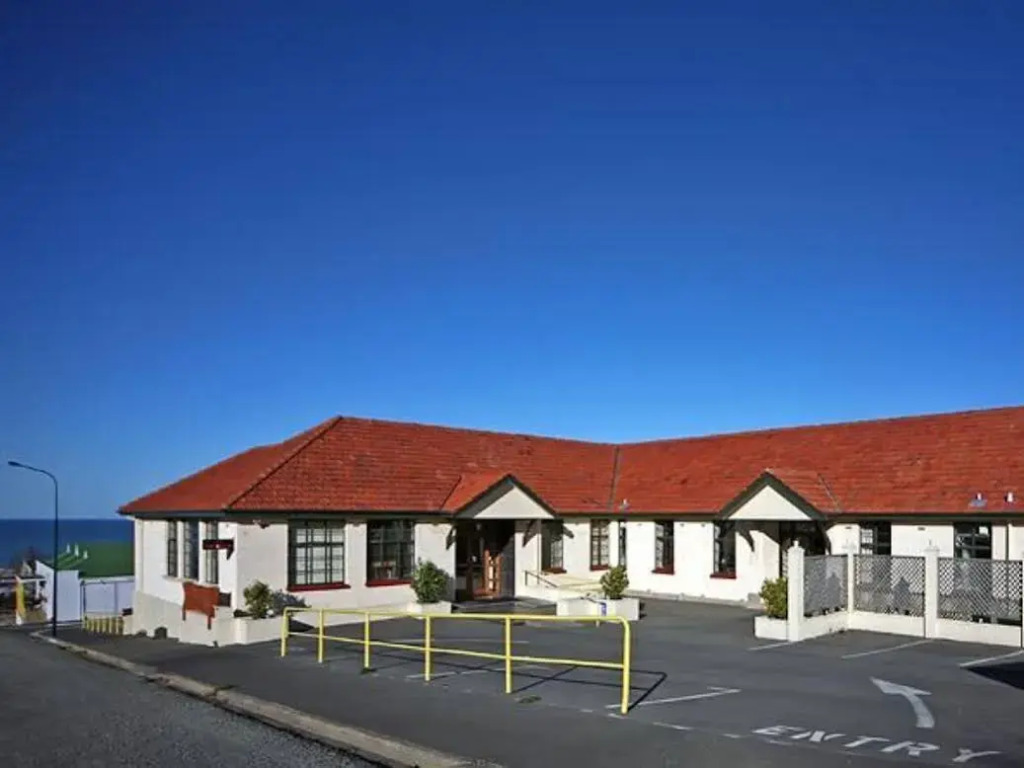 Eden Gardens Motel