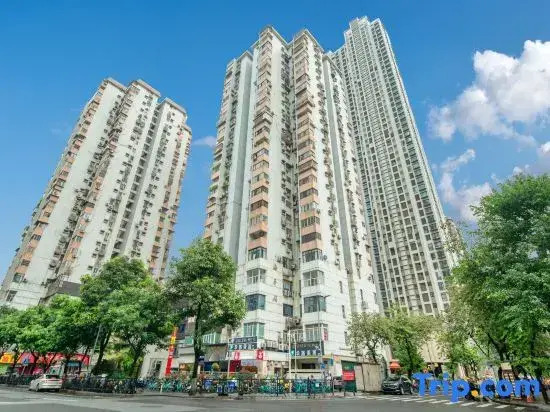 Echarm PLUS International Hotel Zhujiang New Town Wuyangcun Metro Station