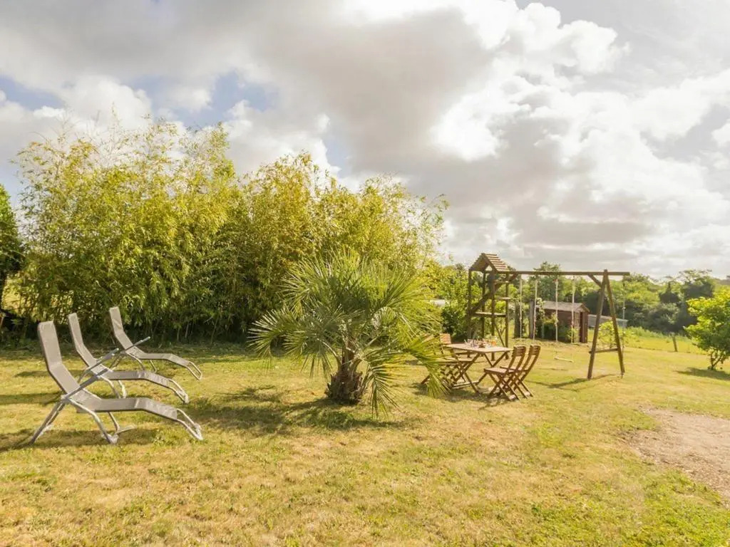 Gîte lumineux avec jardin privatif près des plages, équipement bébé et recharge électrique - FR-1-306-1104