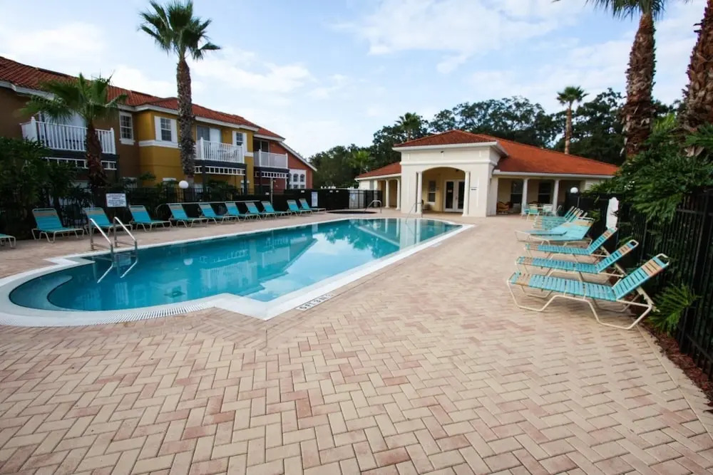 952 Lake Berkley