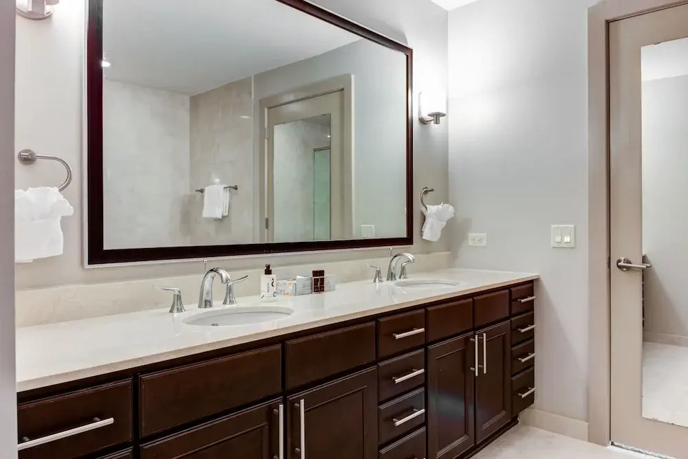 Domio Downtown Comfortable 1BR 10 Min to Toyota Center