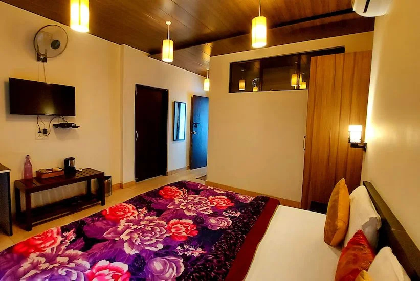 Aadrika Retreat