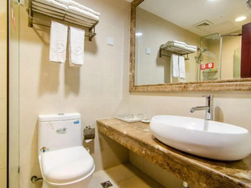 Leisurestay Hostel