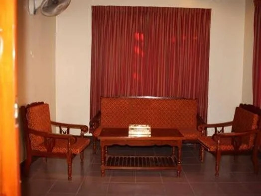Chhne Chulsa Hotel