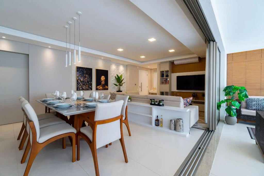 Punta Blu Residence, Luxuoso Apartamento no centro de Bombinhas - 4 dorm
