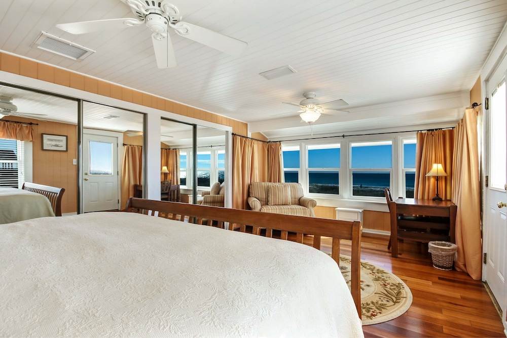 623 Ocean Ave