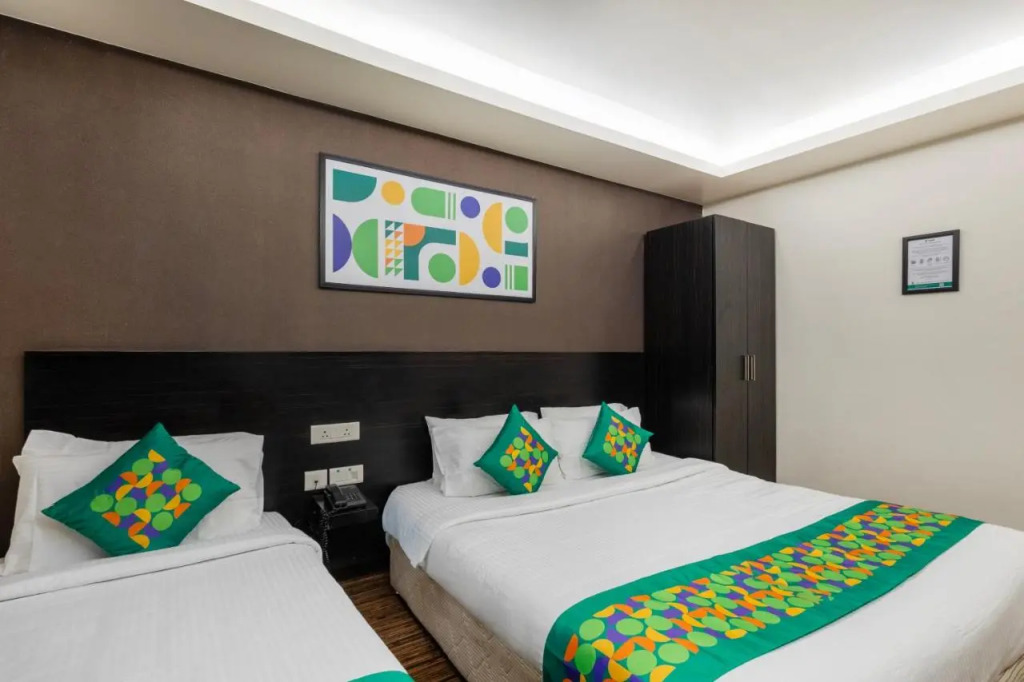 Twin Star Hotel