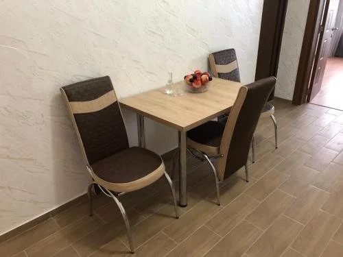 Zura's Guest House