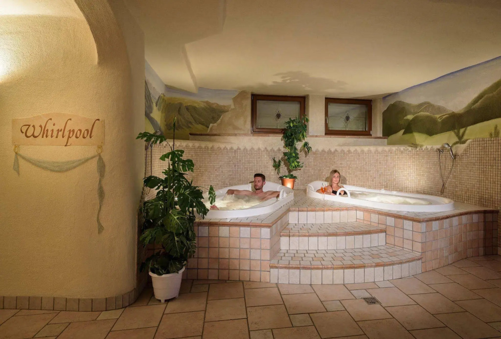 Alpine Nature Hotel Stoll