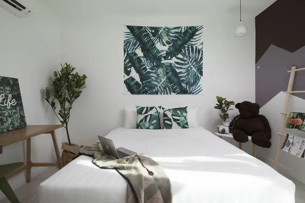 Gorgeous Nature Inspired Family Pad B31B