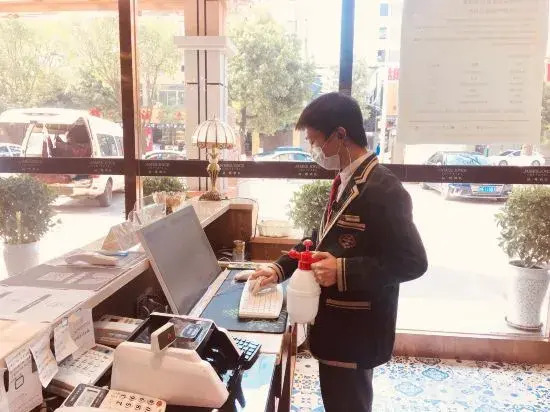 James Joyce Coffetel Hotel (Kunming Railway Station Huancheng South Road Subway Station)