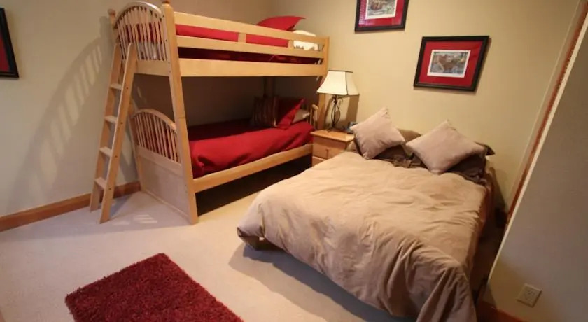 The Timbers by Mammoth Reservations