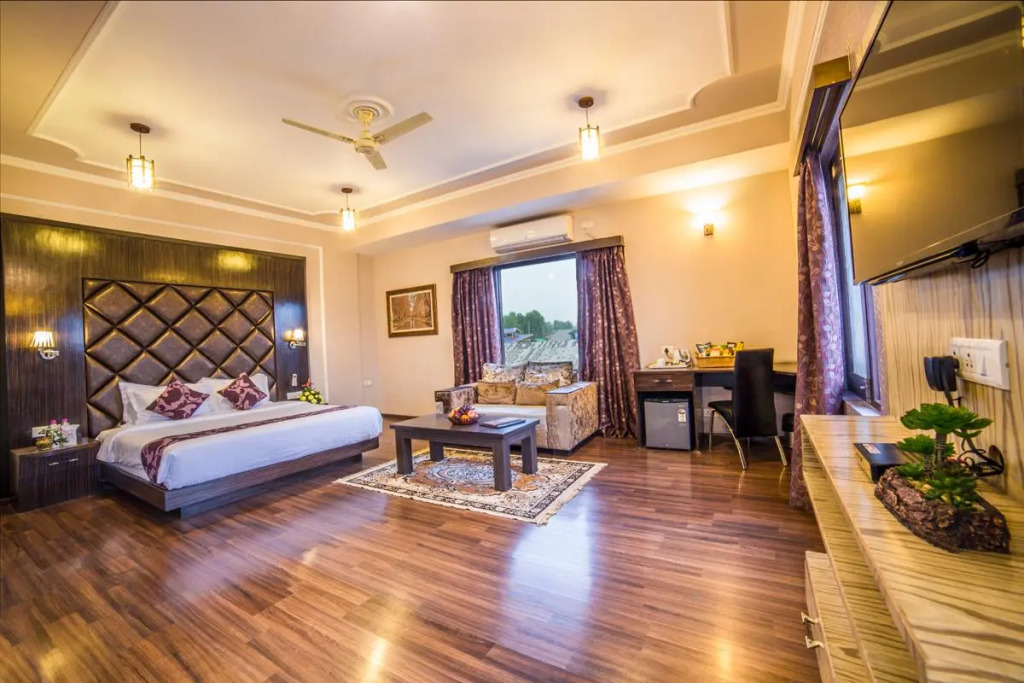 Solar Residency, Srinagar