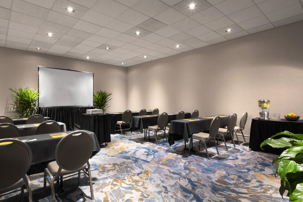 Holiday Inn - Chicago Dwtn - The Mart by IHG