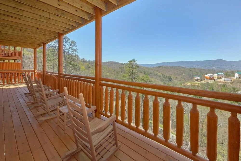 Summit Pool Lodge Apartment 6
