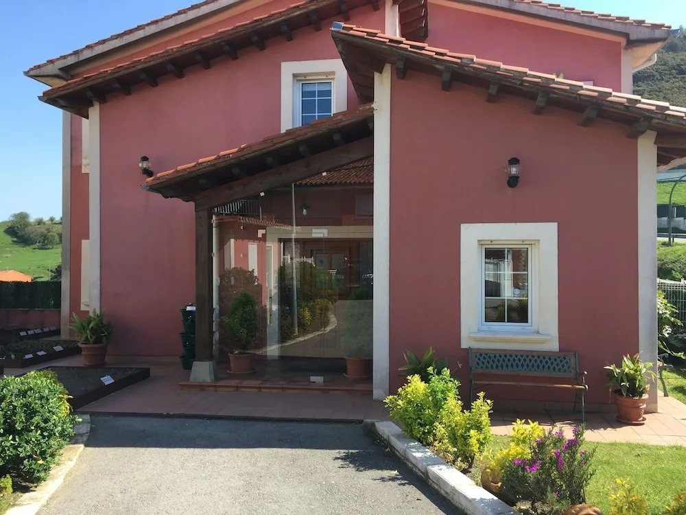 R2R - LIENCRES Apartamentos