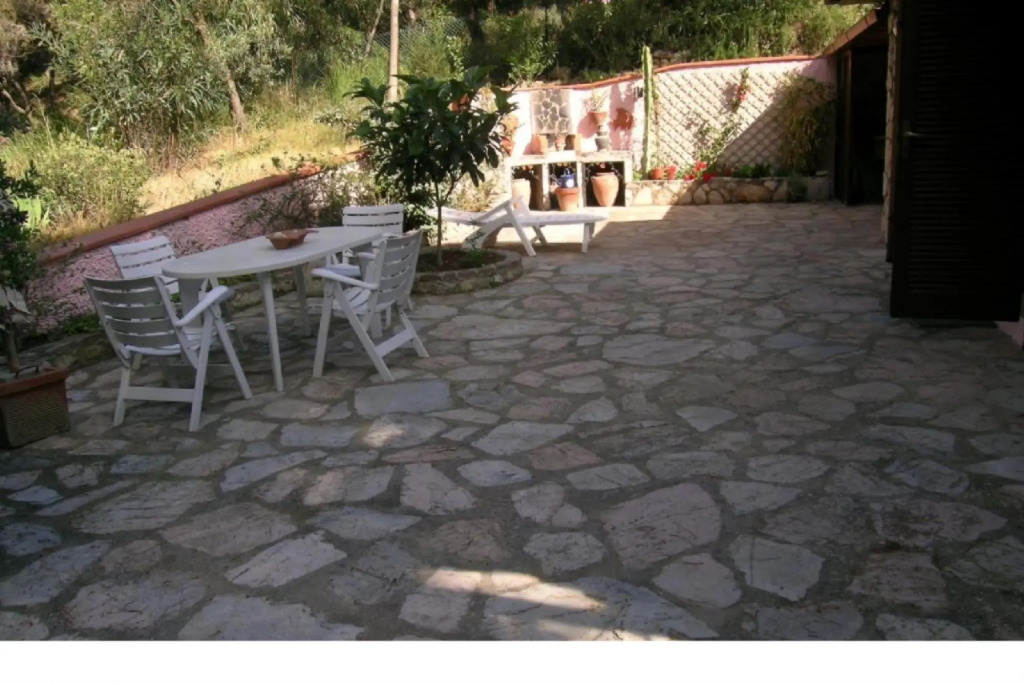 Single House, 6 Pax, 150 Mt To The Sea-Silvia B