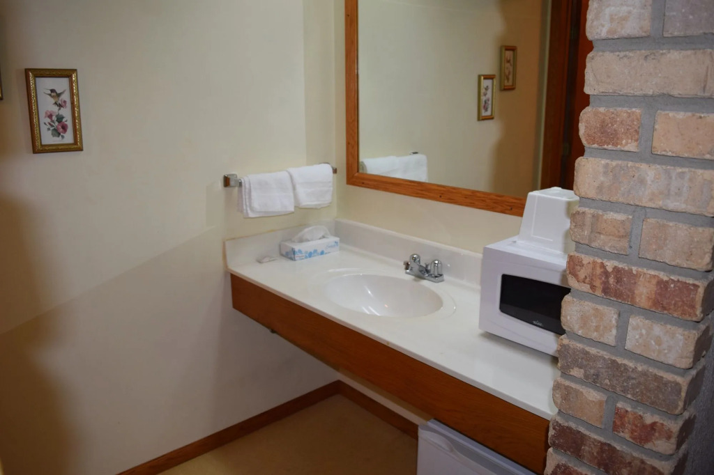 St. Croix Suites - St. Croix Falls